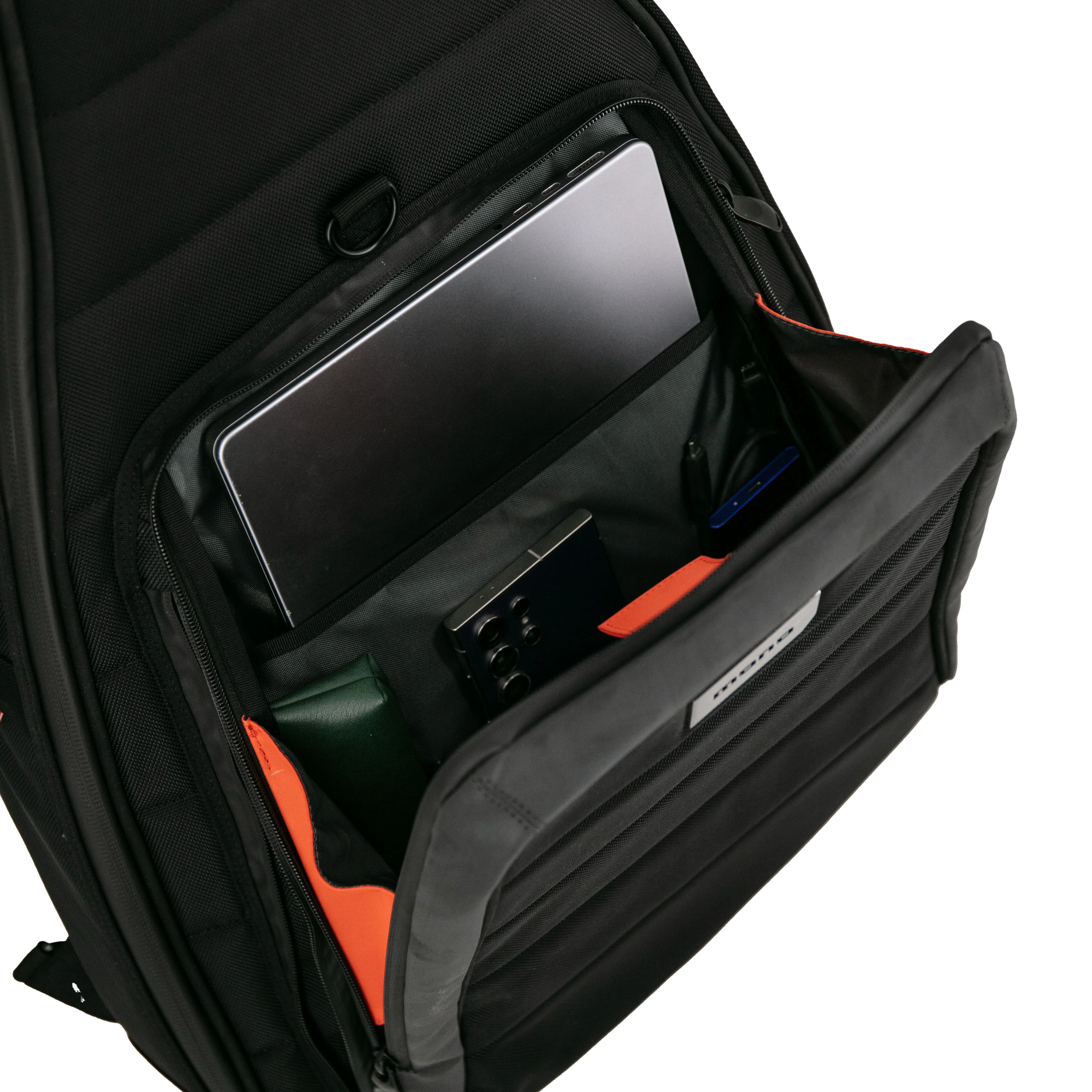 MONO M80 Classic Ultra Dual Bass Case, Black - Image 15
